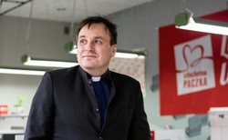 Konflikt w stowarzyszeniu "Wiosna". Ks. Babiarz: Nie doszło do wyboru Joanny Sadzik na prezesa