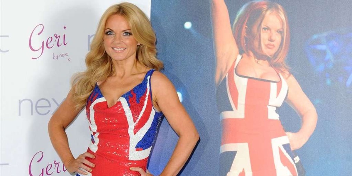 Sukienka Geri Halliwell Union Jack z motywem flagi brytyjskiej