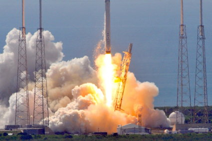Rakieta wielokrotnego użytku. SpaceX znów wyśle w kosmos Falcona 9