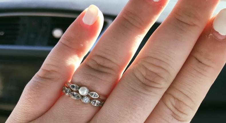 You’ve Got to See This Woman’s Epic Defense of Her $130 Engagement Ring 
