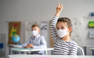 Cios w resortowe korepetycje: Podział pieniędzy na lekcje wyrównawcze dla uczniów zbyt skomplikowany