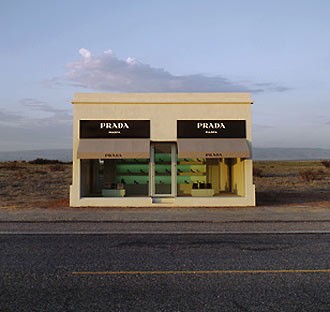 20461_104670-prada-bi-d000129BF2b6a92681107