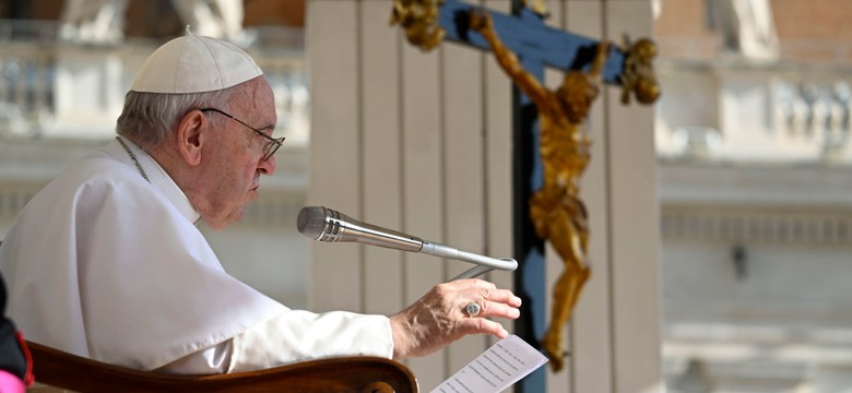 Papież Franciszek: Historia się cofa, trwa totalna wojna światowa