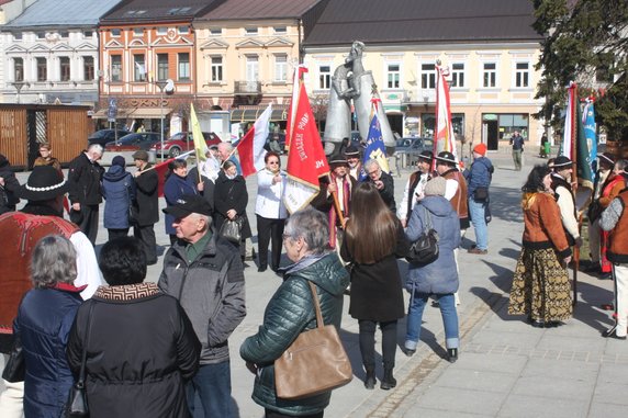 Marsz w obronie dobrego imienia świętego Jana Pawła II oraz wartości, które głosił - Nowy Targ 18 marca 2023 r.