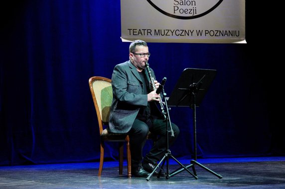 Krakowski Salon Poezji pod hasłem "Po tamtej stronie wszystkich wiosen" w Teatrze Muzycznym w Poznaniu, fot. Codzienny 