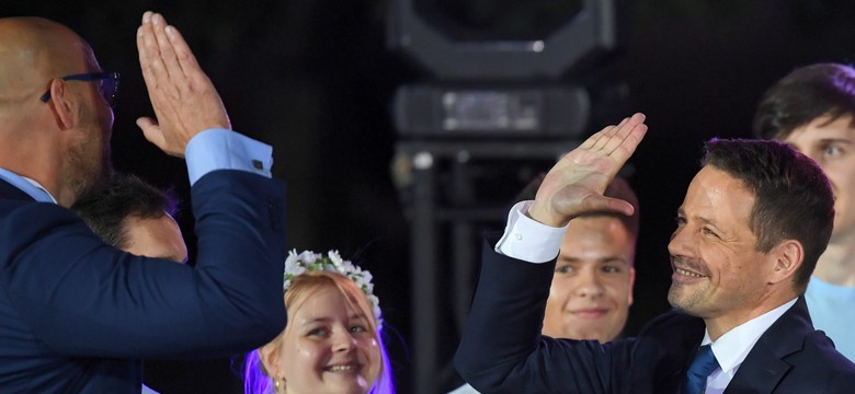 Sztab Trzaskowskiego będzie składał protesty wyborcze. "Ponad pół miliona głosów nie do odrobienia"