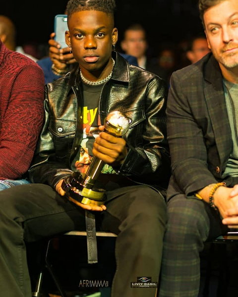 Rema was one of the award winners at the 2019 AFRIMMA, which held few weeks after 2019 Headies that saw Rema winning the Next Rated category. {Instagram/AFRIMA/AFRIMMA]
