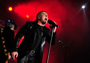 Aki Rahimovski1 foto Robert Getel