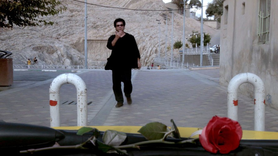 <strong>Taxi-Teheran, reż. Jafar Panahi</strong>
<br><br>
Nagrodzone Złotym Niedźwiedziem 