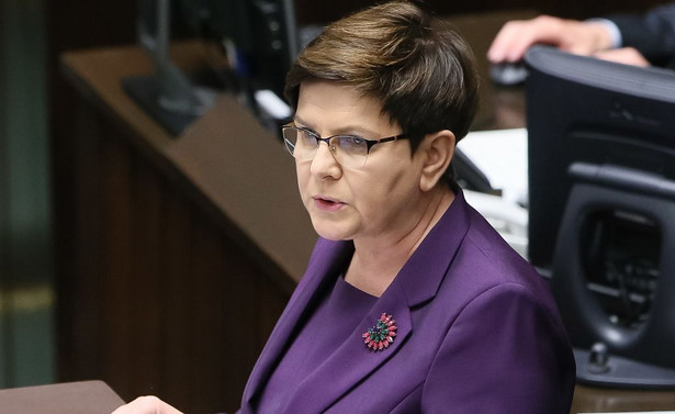 Beata Szydło w Sejmie jak w "Uchu Prezesa"? "Przez osiem lat rządów..."