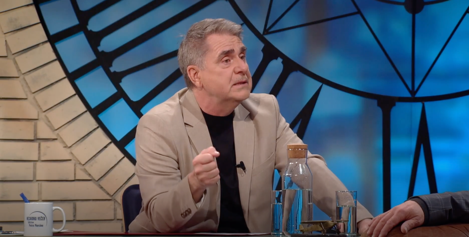 Peter Marcin a Michal Ďuriš v talkšou Neskoro večer.