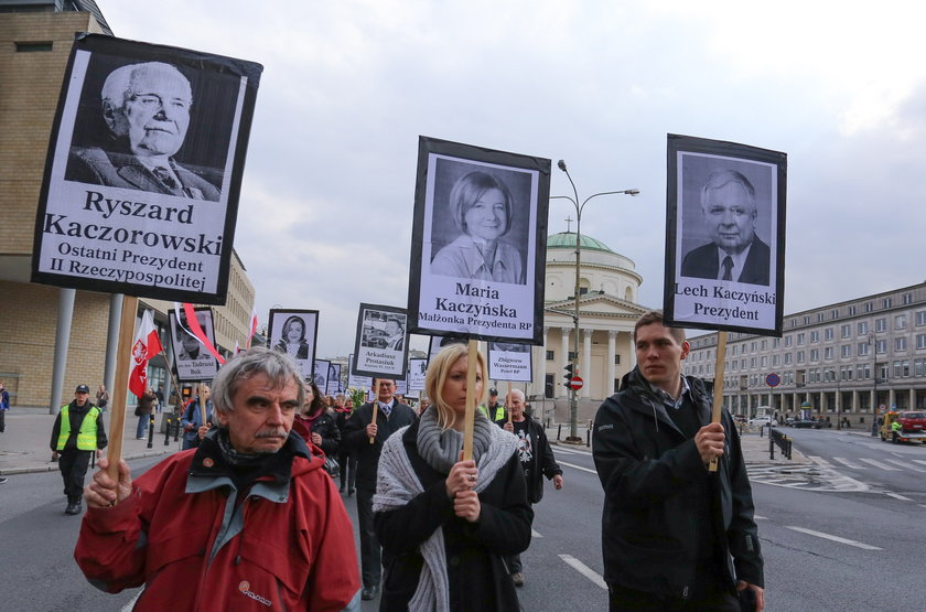 MON postawił na swoim. Na apelu wyczytają ofiary katastrofy smoleńskiej