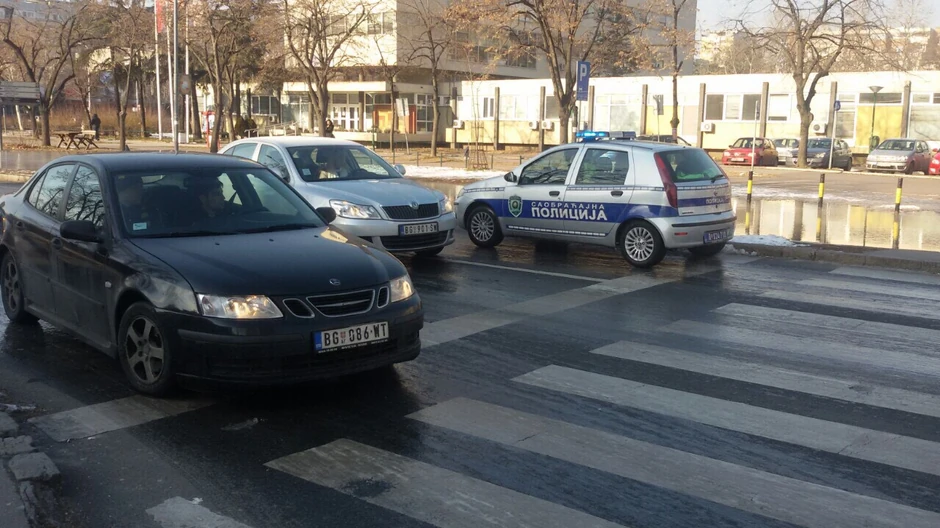 Zaleđeni pešački prelazi