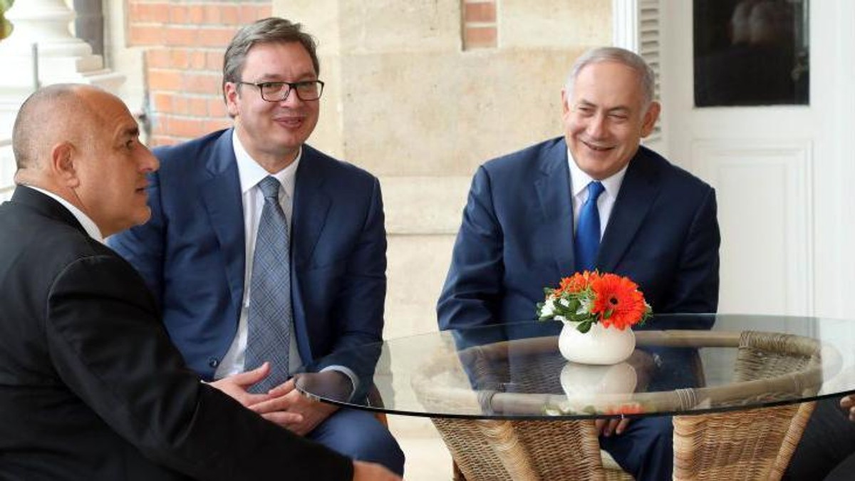 Predsednik Srbije Aleksandar Vučić više puta se sastajao sa izraelskim premijerom Benjaminom Netanjahuom, hvaleći saradnju dve države | Foto: Hristo Rusev/NurPhoto via Getty Images