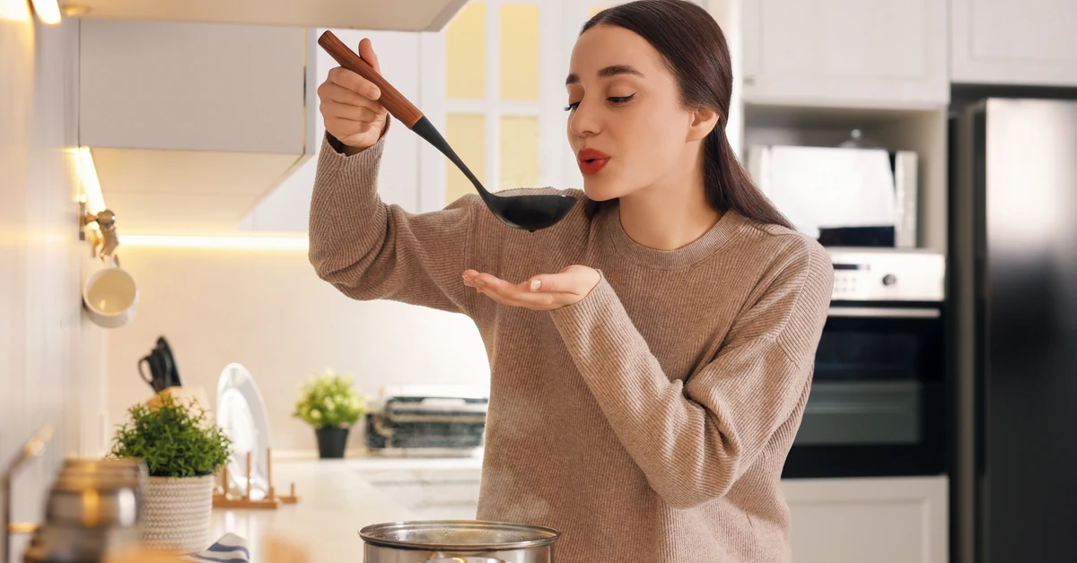 Poznaj przepis na najzdrowszą zupę świata. To naturalna tarcza dla Twojego organizmu