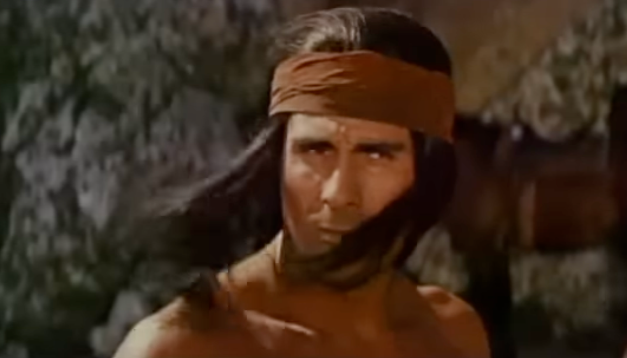 Srbský herec Gojko Mitič si v mnohých filmoch zahral Indiána. 