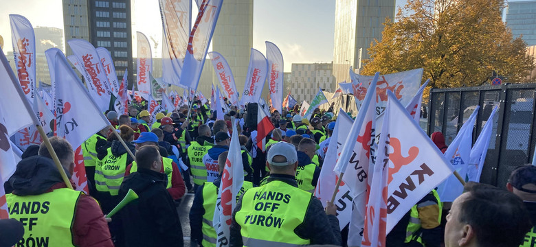 Protest Solidarności w Luksemburgu. "Zamykamy TSUE!"