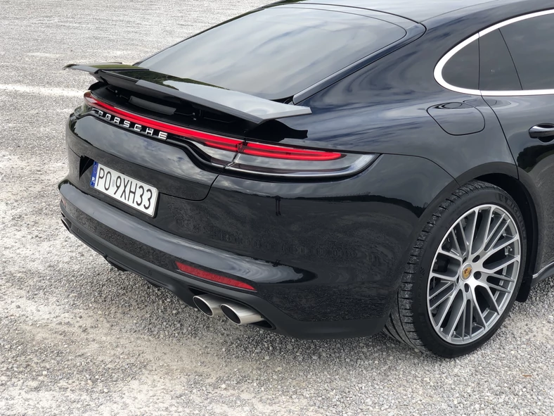 Porsche Panamera Turbo S E-Hybrid Executive