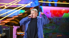 Kazik długo chorował, fani drżeli o jego zdrowie. Tak teraz wygląda [FOTO]