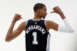 Świetny występ Victora Wembanyamy. Jeremy Sochan nie grał