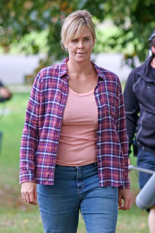 Charlize Theron na planie filmu "Tully"