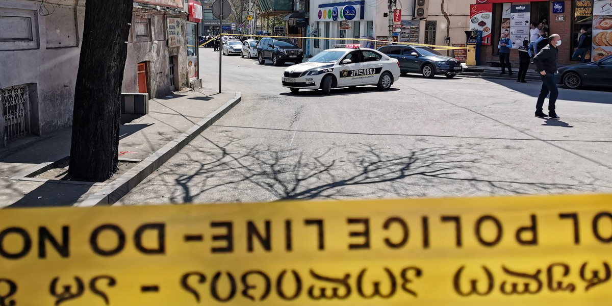 Polski turysta ugodzony nożem w Tbilisi. Powodem miał być kolczyk w uchu