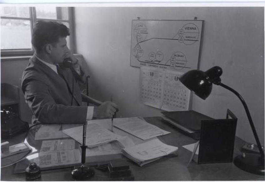 Mladin Zarubica u svojoj kancelariji u Lambahu