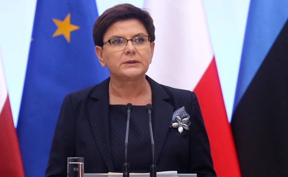 Premier po wtorkowym spotkaniu z premierami państw bałtyckich - Litwy i Łotwy i ambasadorem Estonii (premiera Estonii - zatrzymały w kraju sprawy wewnętrzne - PAP) pytana była przez litewskiego dziennikarza, o to "czy liczy na współpracę i wsparcie Litwy na szczeblu unijnym dotyczącą głównie reformy sądów".
