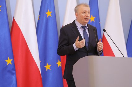 Ministerstwo Finansów nie wierzy w recesję. "Niższy, ale jednak wzrost"