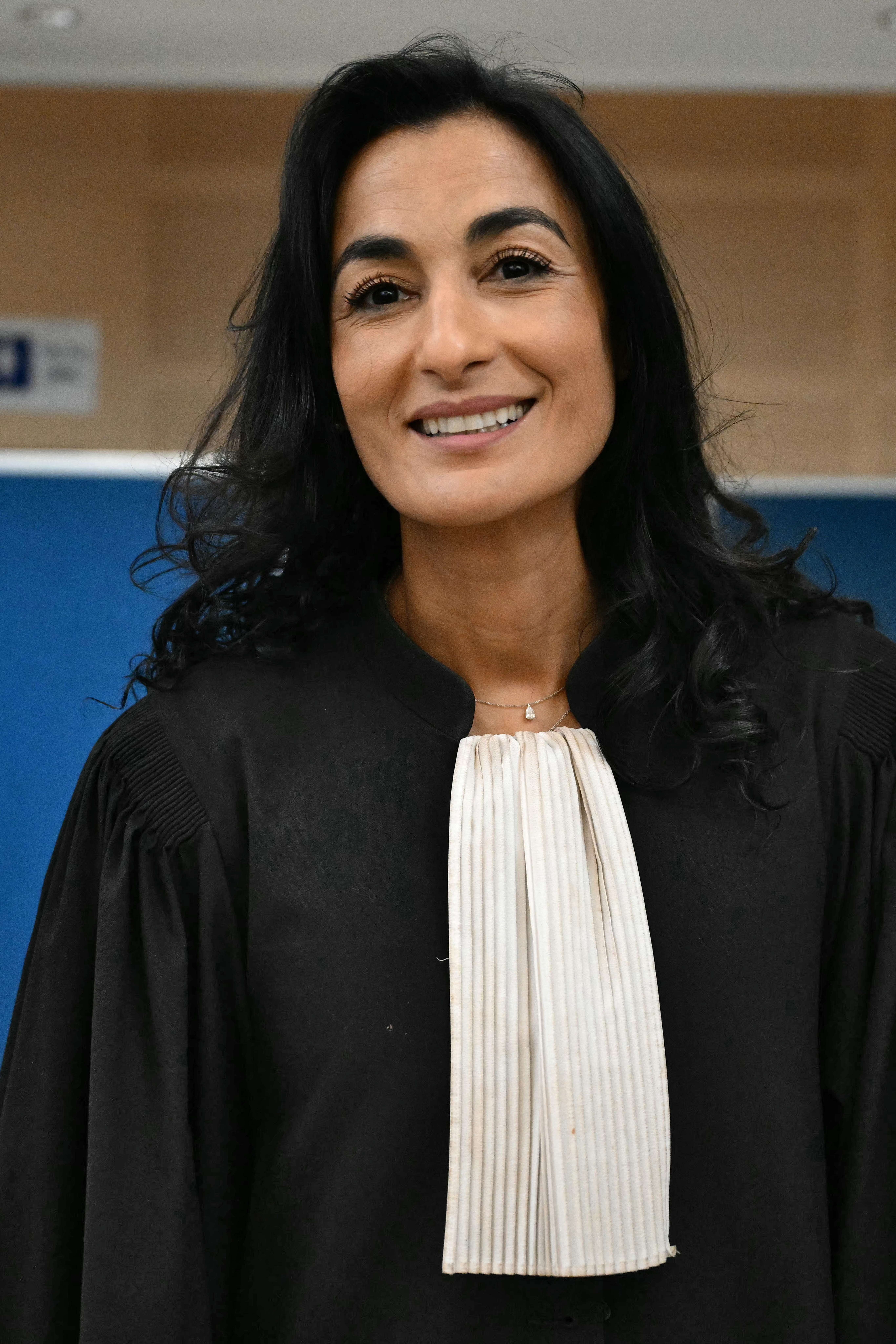 Procès de Mazan: avocate suspendue pour avoir dansé dans sa voiture