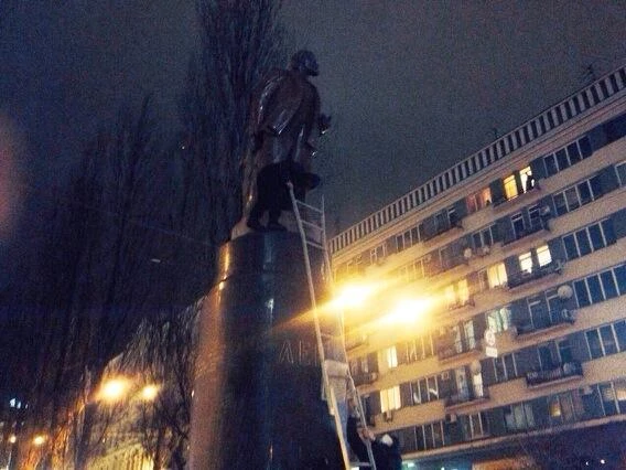 Lwów pomnik Lenina