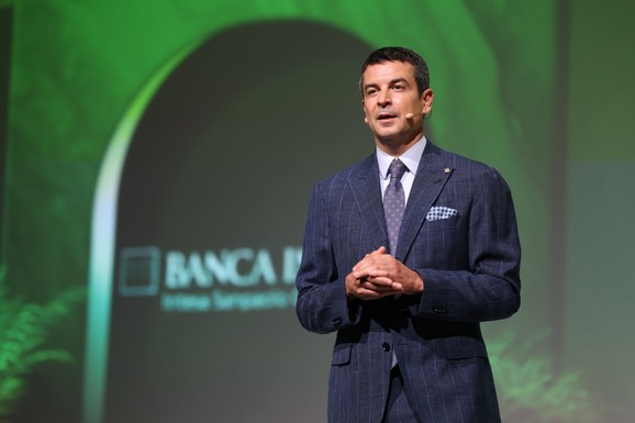 Banca Intesa i Piter H. Diamandis doneli temu dugovečnosti  