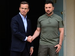 Wołodymyr Zełenski spotkał się z premierem Szwecji. "Uzgodniliśmy produkcję wozów bojowych"