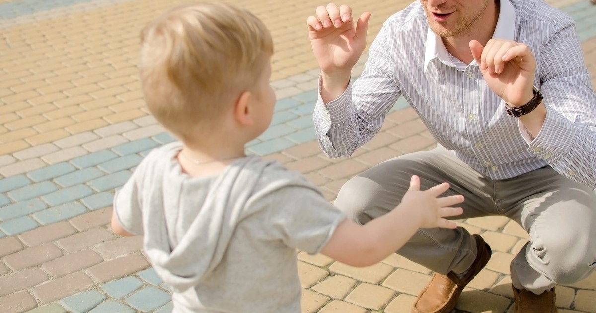 Szkoła wciąż dzieli dzieci na chłopców i dziewczynki. Czy to dobra strategia?