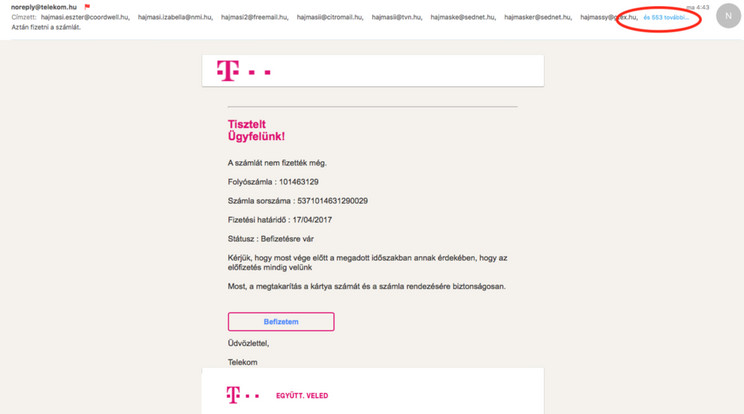 Magyartalan szöveggel, a Telekom nevében küldött üzenettel próbálnak személyes adatokat és pénzt szerezni a csalók /Fotó: index.hu