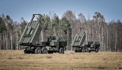 Potężne HIMARS-y jadą na granicę z Rosją. Nowa dostawa tuż, tuż