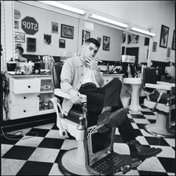 Aaron Frazer zapowiada płytę "Introducing". Posłuchaj "Can’t Leave It Alone"