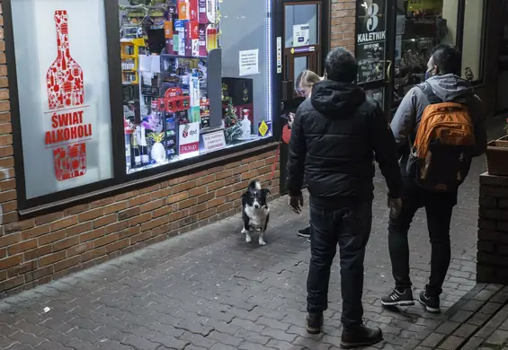 "Chcemy ucywilizować Warszawę". Aktywiści walczą o zakaz sprzedaży alkoholu w nocy