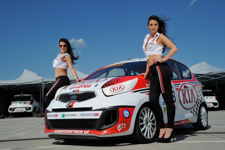 Kia Lotos Race