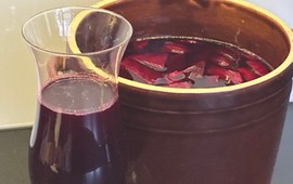 zakwas-z-burakow-na-barszcz-wigilijny-jak-zrobic-zakwas-na-barszcz-czerwony