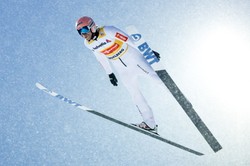 PŚ w skokach. Kubacki trzeci w kwalifikacjach w Engelbergu. Najlepszy Granerud