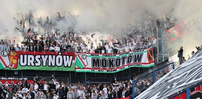 Lech — Legia. Na trybunach więcej emocji niż na boisku. Zobacz oprawy kibiców [WIDEO]