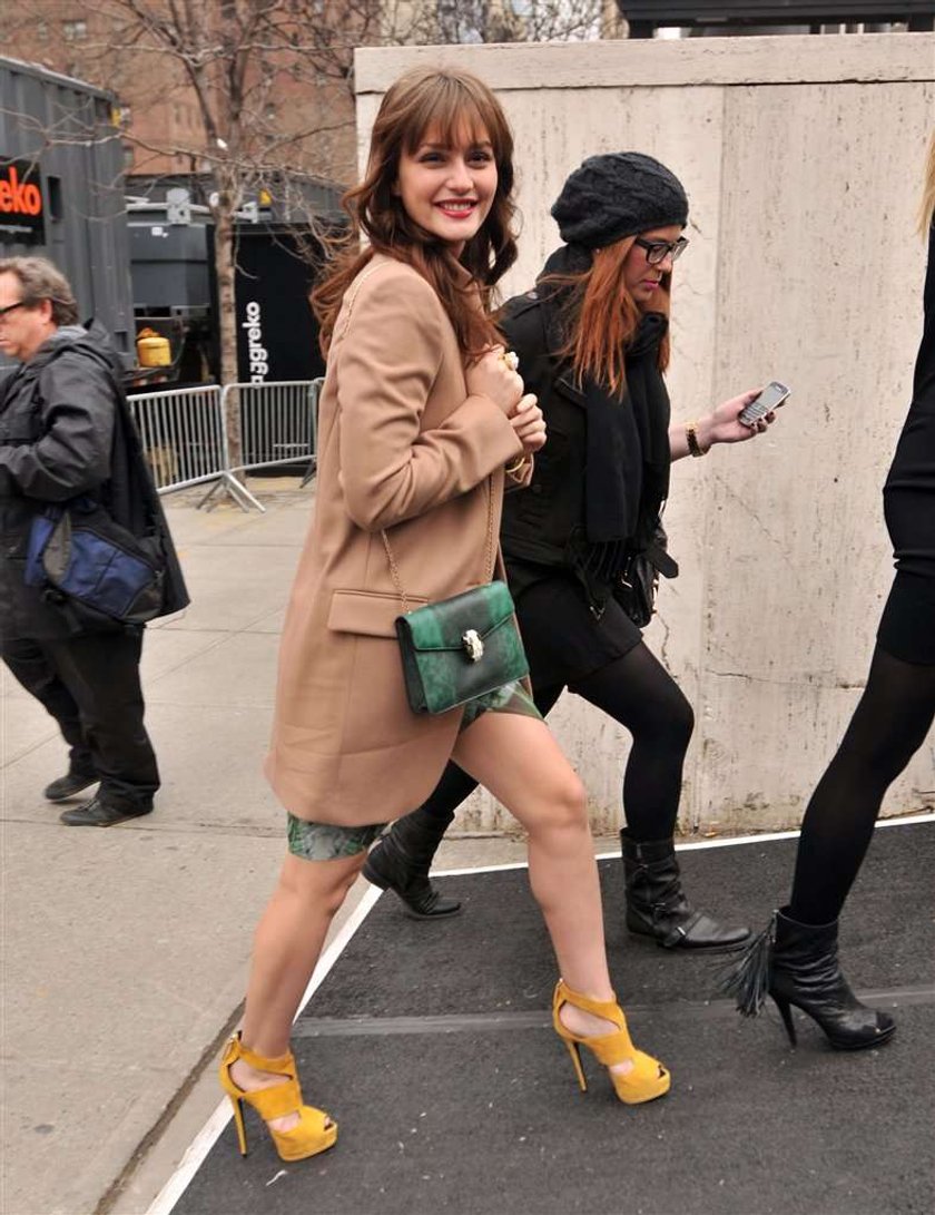 Leighton Meester Shop 2012