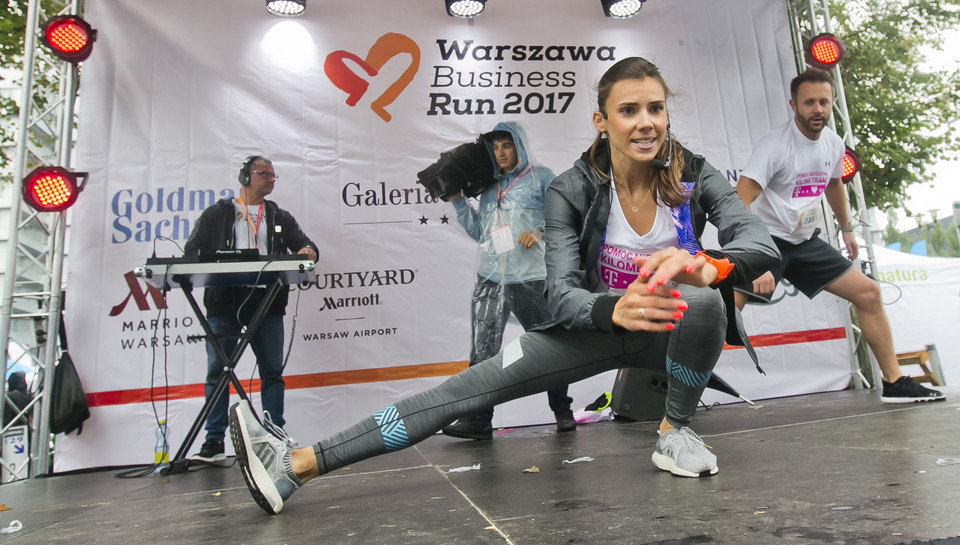 Gwiazdy pobiegły charytatywnie w Warszawa Business Run
