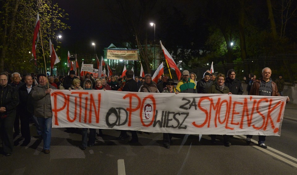 WARSZAWA AMBASADA ROSJI PROTEST ROCZNICA SMOLEŃSKA (demonstracja)