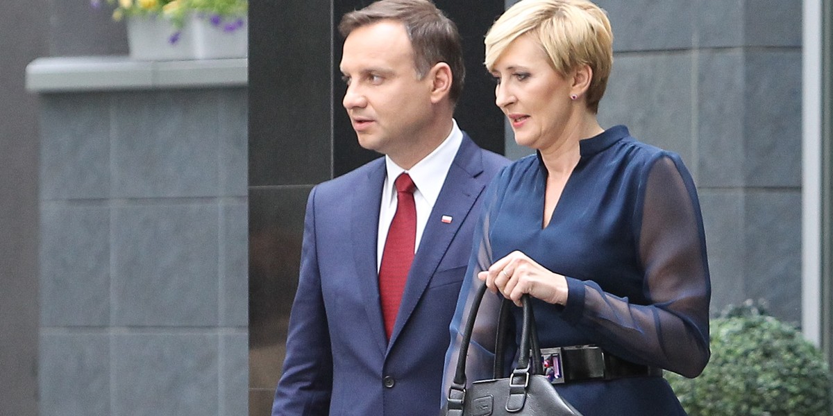 Prezydent Elekt Andrzej Duda koło hotelu Belweder