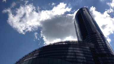 We Wrocławiu odbył się pierwszy bieg po schodach Sky Tower