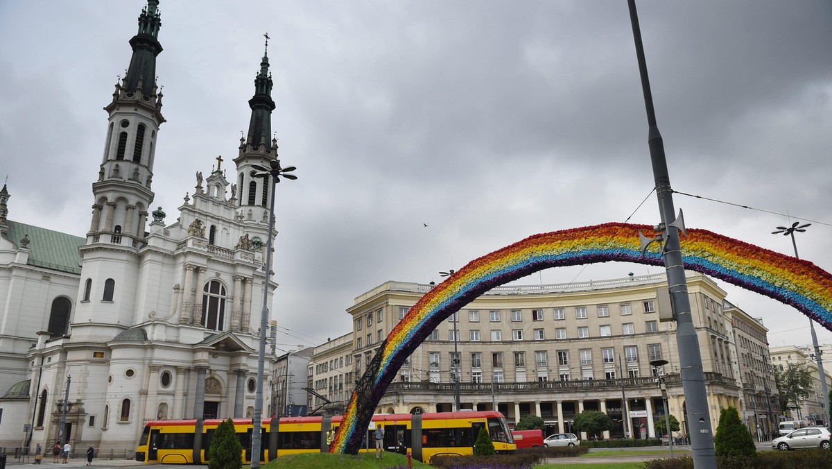 WARSZAWA PLAC ZBAWICIELA SPALONA TĘCZA