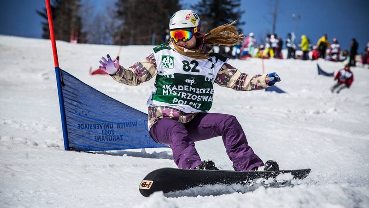 Czwartego marca odbyły się na stoku Harenda w Zakopanem Akademickie Mistrzostwa Polski w Snowboardzie.