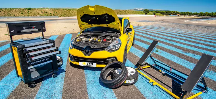 Renault bierze się za fabryczny tuning. Na pierwszy ogień Clio RS